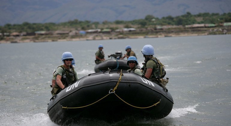 Uruguay currently has over 900 peacekeepers in DRC, its largest contingent in UN peacekeeping. Members of the Uruguayan contingent, seen here, carry out a patrol on Lake Albert in October 2006 to prevent the illegal flow of arms between DRC and Uganda.