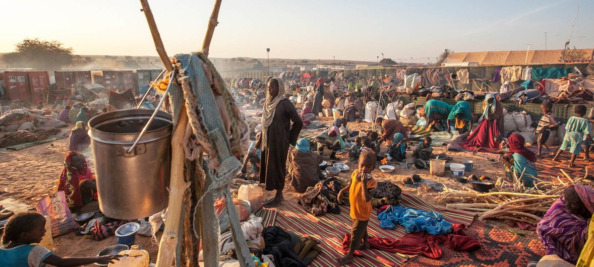 Displaced persons, mostly women and children, in North Darfur, Sudan. (file)