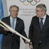 联合国秘书长古特雷斯与国际奥委会主席巴赫在平昌冬奥会上。