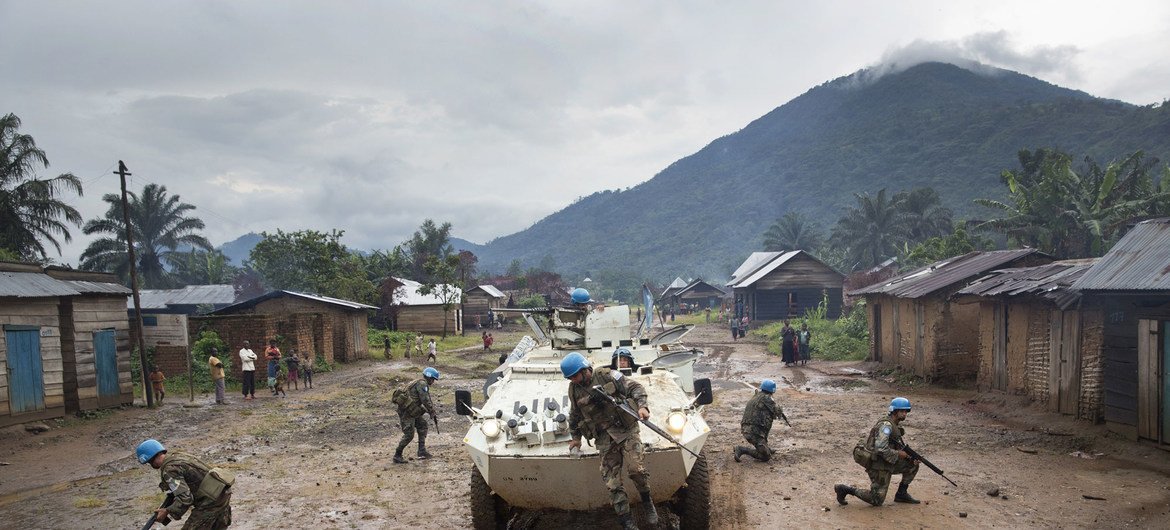 Peacekeepers serving in the DR Congo secure the town of Pinga after the withdrawal of a militia group. (file)