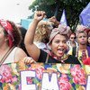 巴西妇女为争取权利而游行。 