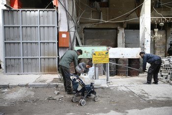 В сирийской Думе вот уже шесть дней держится режим прекращения огня. По словам Стаффана де Мистуры, на сегодня это - единственная хорошая новость