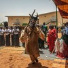 Tamasha liliyoandaliwa na UNAMID la kukuza amani na kuhamasha jamii kuishi pamoja kwa utangamano huko Al-Fasher, Darfur Kaskazini. (Makha taba)