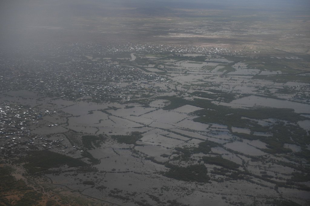 La ville de Beledweyne, dans la région de Hiraan en Somalie, vue du ciel submergée par les eaux de la rivière Shabelle le 30 avril 2018. 