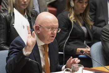 俄罗斯常驻联合国代表内本西亚在安理会就索尔兹伯里“神经毒剂”事件发表讲话。