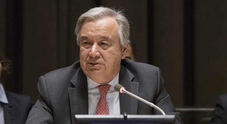 António Guterres enviou condolências às famílias das vítimas, ao governo da Bélgica e desejou uma pronta recuperação aos feridos.
