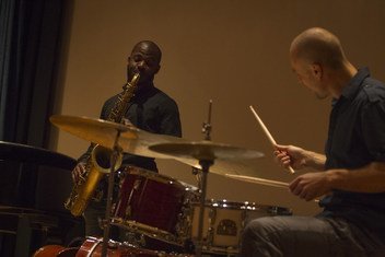 Marko Djordjevic (Serbia) and Tivon Pennicott (USA) team up to bring world-class jazz to UN on UNESCO International Jazz Day, 30 April 2015, at UN Headquarters in NY.