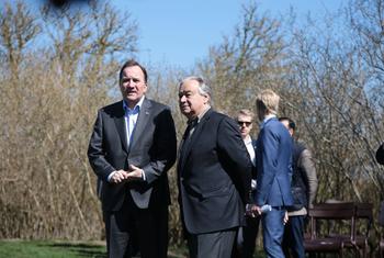 United Nations Secretary-General António Guterres and the Prime Minister of Sweden, Stefan Löfven, at the start of the Secretary-General’s retreat for the UN Security Council in the country. 