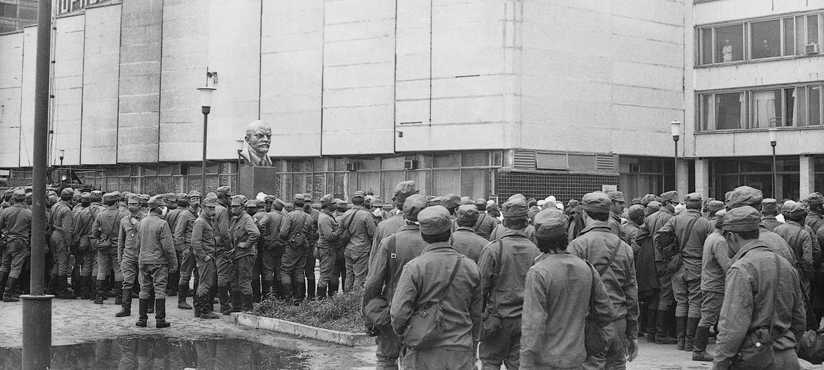 26 апреля 1986 года произошел взрыв на Чернобыльской атомной электростанции. Воздействию радиации подверглись почти 8,4 миллиона человек на территориях СССР, которые в настоящее время входят в состав Беларуси, Украины и Российской Федерации. 