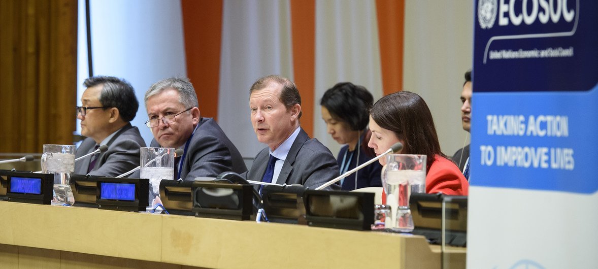 Marc Pecsteen de Buytswerve (2nd right), the Permanent Representative of Belgium to the UN and chair of the session, speaks at the plenary session during the ECOSOC Integration Segment. Also in the picture are Liu Zhenmin, Under-Secretary-General for Econ