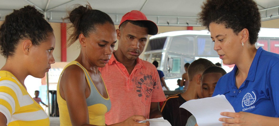 OIM ajudou venezuelanos a mudar-se de Boa Vista para São Paulo e Manaus. 