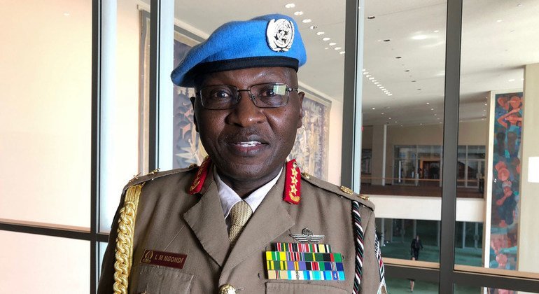 Luteni Generali Leonard Ngondi, kamanda wa kikosi cha UNAMID, wakati wa mahojiano na UN News Kiswahili.