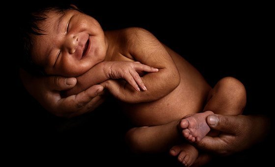 Bebés nascidos no Japão, na Islândia e em Cingapura têm as melhores probabilidades de sobrevivência.r das mulheres e dos bebês.