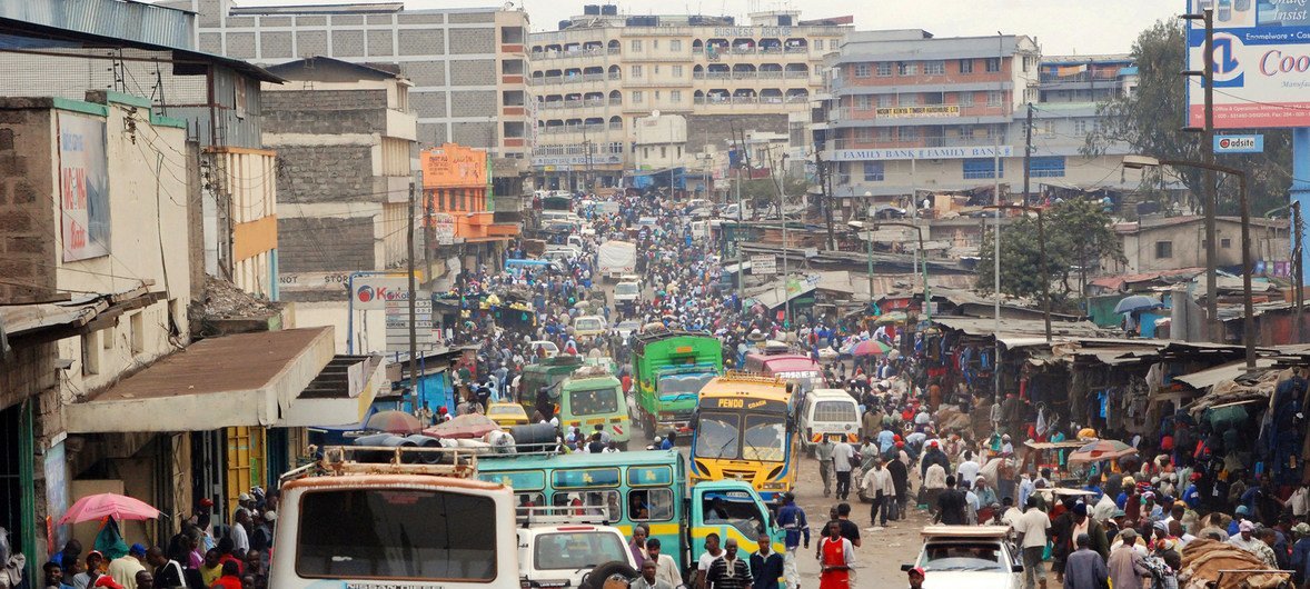 Las ciudades de los países en desarrollo, como Nairobi en Kenia, continúan creciendo.