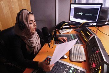Estudio de radio en Afganistán.