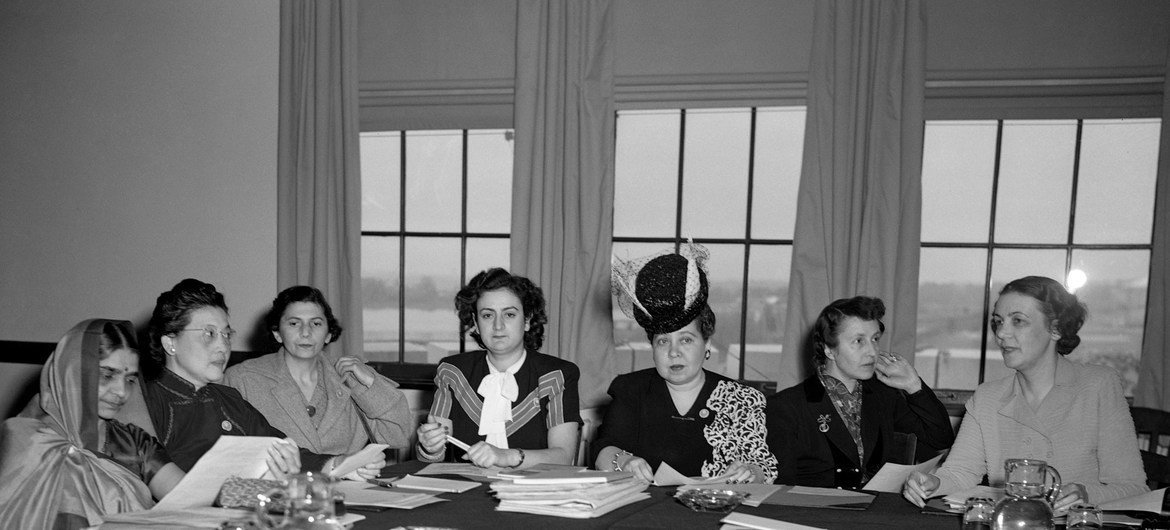 La Subcomisión sobre el Estatus de la Mujer en Hunter College, Nueva York, en 1946.