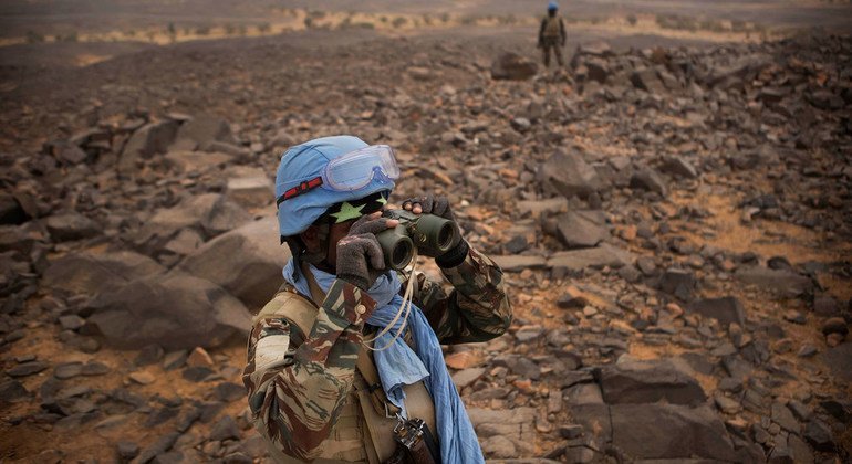 En Mali, el contingente de Guinea ha establecido posiciones en lugares más altos alrededor de Kidal para evitar que los terroristas bombardeen el campamento de la Misión.