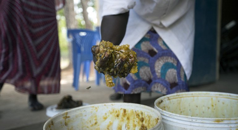 Alice Mamur says that she used to produce honey only for consumption in her home, as an ingredient for beer and for wedding gifts, but now she is hoping to sell it further afield.