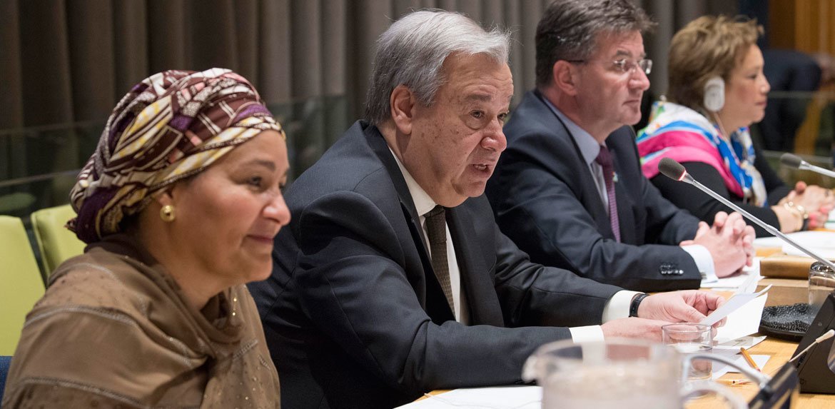 Secretary-General António Guterres (center) addresses the General Assembly on the repositioning of the UN Development System. To his left is Deputy Secretary-General Amina Mohammed and at right is General Assemlby President Miroslav Lajčák.