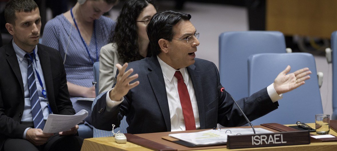 Danny Danon, the representative of Israel, addresses the Security Council on 15 May 2018.