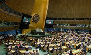  وزيرة الخارجية ماريا فرناندا إسبينوزا غارسيا من إكوادور، الرئيسة المنتخبة حديثا للدورة الثالثة والسبعين للجمعية العامة للأمم المتحدة تخاطب الجمعية العامة.