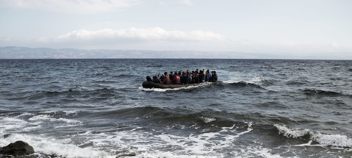 Many migrants have lost their lives trying to cross the Mediterranean Sea to reach Europe on board flimsy boats. Pictured here a group of migrants at sea. (file photo)
