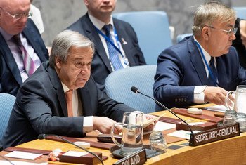 الأمين العام (اليسار) يتحدث أمام مجلس الأمن الدولي حول الأوضاع في منطقة الشرق الأوسط وشمال أفريقيا- 25 يونيو 2018