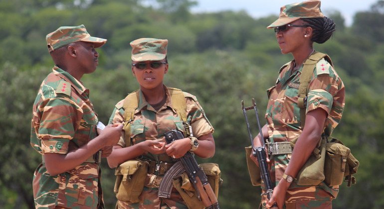 Tropas en el Centro de Capacitación de la Misión de Paz en la capital de Zambia. 