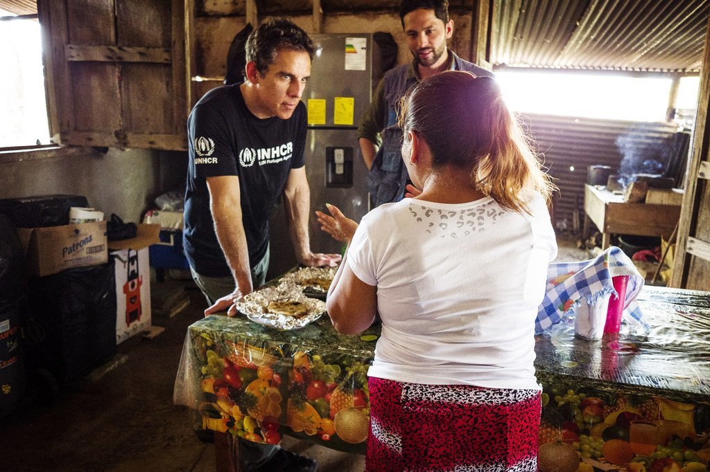 El actor Ben Stiller, embajador de buena voluntad de ACNUR, visitó a refugiados en Guatemala, en 2018.