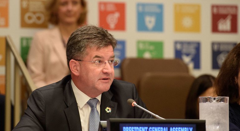 联合国大会主席米罗斯拉夫·莱恰克在2018年可持续发展问题高级别政治论坛部长级会议开幕式上致辞。