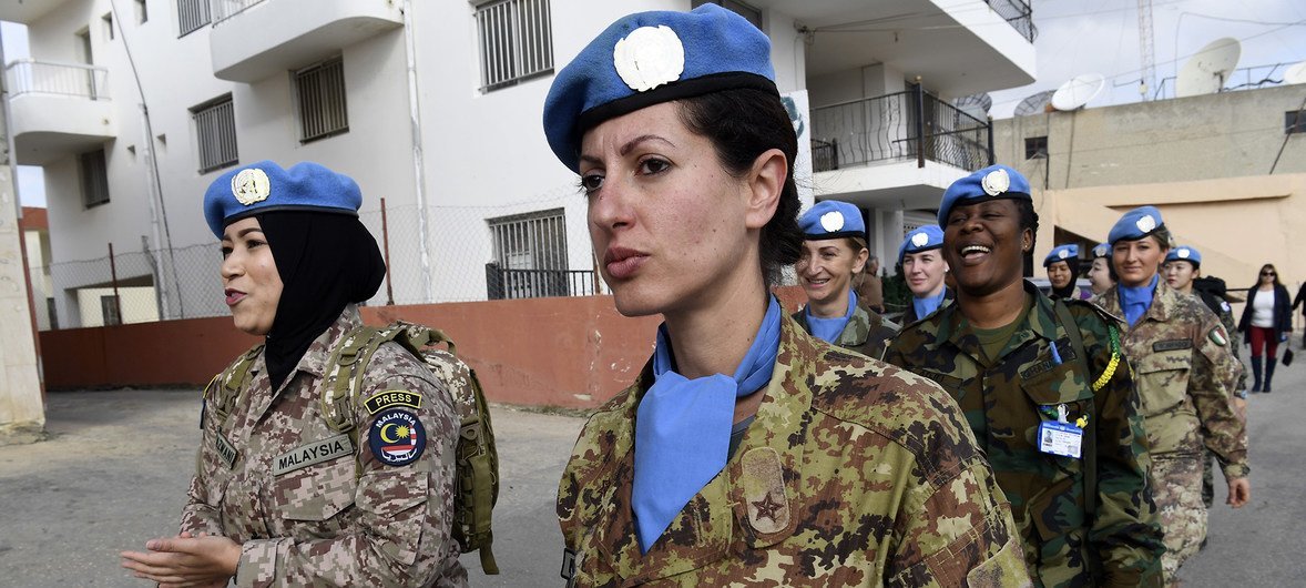 The United Nations Interim Force in Lebanon (UNIFIL) conducted its first all-female foot patrol in Rmeish with participation by peacekeepers from six countries – Ghana, Ireland, Italy, Republic of Korea, Malaysia and the Netherlands, 13 December 2017.