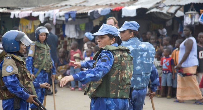 Women police officers from India on patrol in Monrovia, Liberia in 2007 as part of the UN peacekeeping mission, UNMIL.