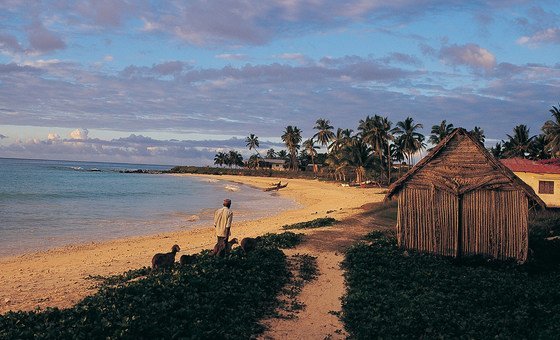 As pessoas que vivem no arquipélago de Comores, no Oceano Índico, precisam se adaptar às mudanças climáticas.