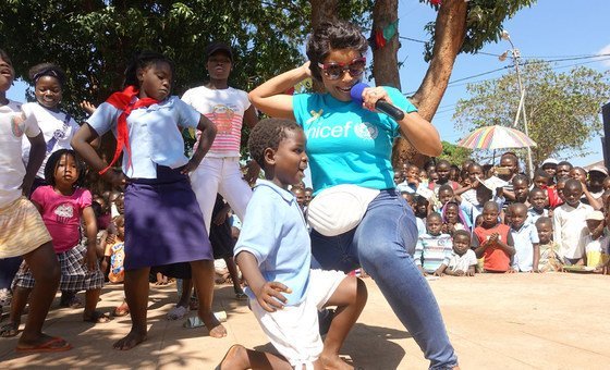 A cantora moçambicana, Neyma, embaixadora do Unicef participou no lançamento da 26a Semana Mundial do Aleitamento Materno 