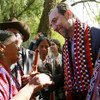  Le Haut Commissaire des Nations Unies aux droits de l'homme, Zeid Ra'ad Al Hussein, écoute des militants et des victimes lors d'une visite officielle au Guatemala. Novembre 2017.