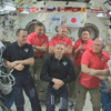 Сотрудники Международной космической станции во время телесвязи с участниками форума ЮНИСПЕЙС+50, 20 июня 2018 года. 