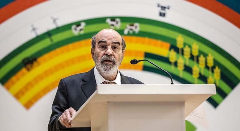 FAO Director-General Jose Graziano da Silva addressing the opening session of the regional conference on Youth Employment in Agriculture, co-organised by the Republic of Rwanda and the African Union on the 20 August, 2018 in Kigali, Rwanda.