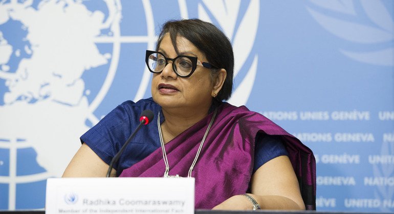 Radhika Coomraswamy, member of the Independent International Fact-finding Mission on Myanmar, briefs the press on the humanitarian situation in Myanmar, at the United Nations Office at Geneva, 27 August 2018.
