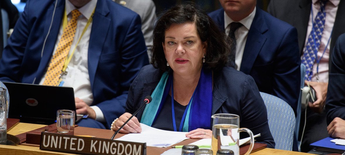 英国常驻联合国代表凯伦·皮尔斯在安理会发言。