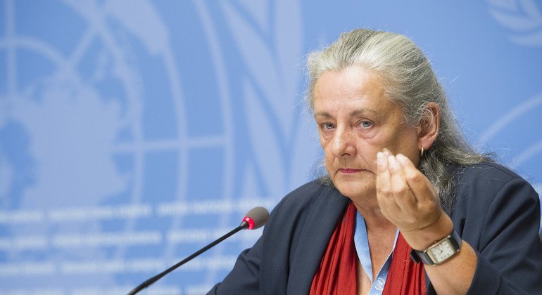 Françoise Hampson, Member of the UN Commission of Inquiry on Burundi, briefs the press at Palais des Nations. 5 September 2018.