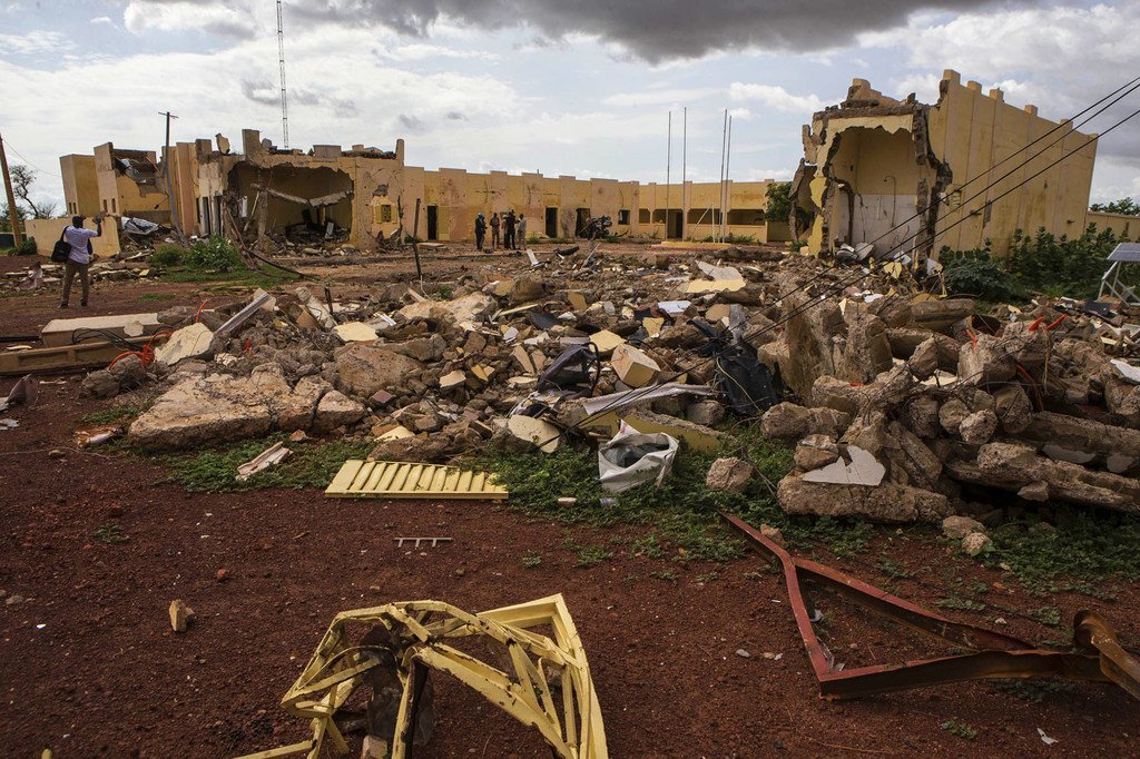 Le QG du G5 Sahel détruit par un attentat terroriste le 29 juin 2018 à Mopti, au Mali.