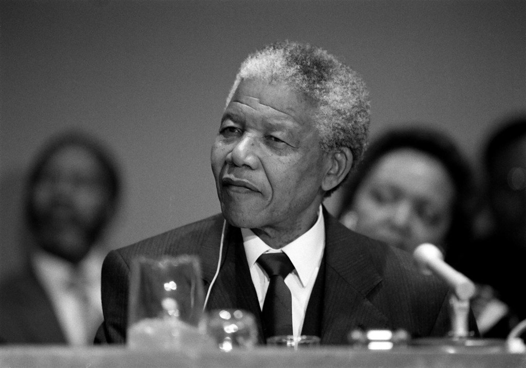 Nelson Mandela, ancien Président de l'Afrique du Sud, lors d'une conférence de presse à l'ONU en 1991.