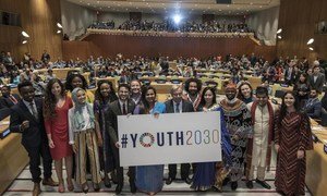 सितम्बर 2018 में महासचिव एंतॉनियो गुटेरेश और युवा प्रतिनिधियों ने यूथ 2030 रणनीति लाँच की