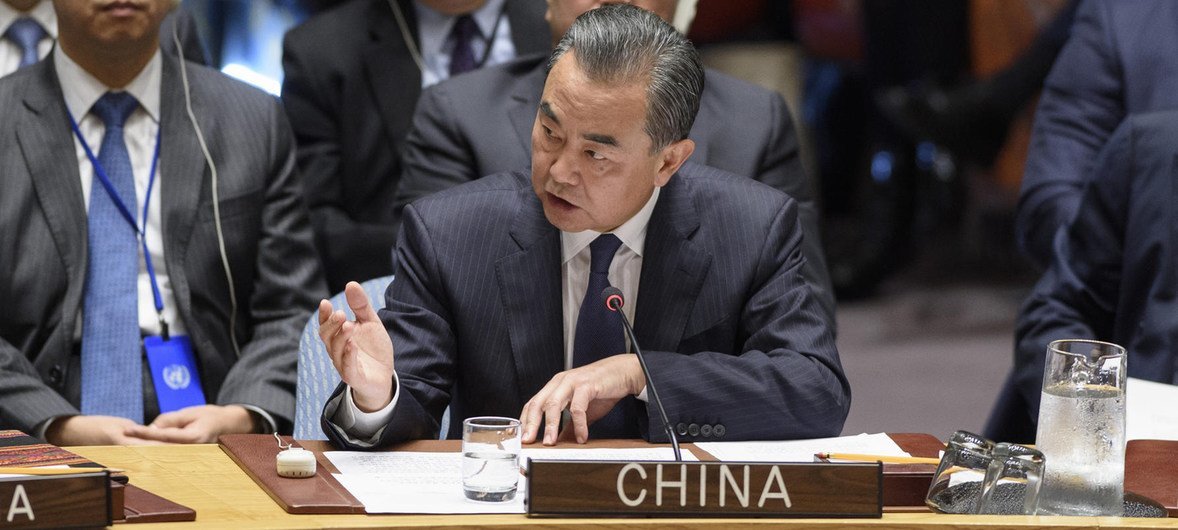 中国外交部长王毅在安理会就朝鲜核不扩散问题举行的辩论上发表讲话。