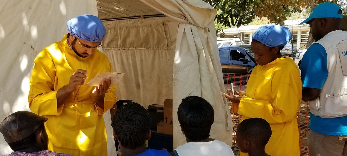 霍乱疫情的应对工作正在津巴布韦首都哈拉雷郊区展开，这里是疫情暴发的中心。联合国与合作伙伴为周边社区提供健康干预措施。