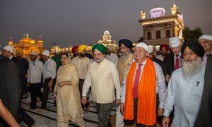 Secretary-General António Guterres (second right) visits the Golden Temple also known as Sri Harmandir Sahib or Darbar Sahib, in the city of Amritsar, Punjab, India. It is the holiest place of worship and the most important pilgrimage site of Sikhism.