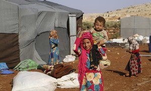 Around 400 families have taken shelter in a makeshift camp north of Idlib, Syria, after fleeing violence to the south of the city in early September 2018.