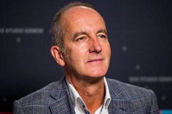 Kevin McCloud in the UN Geneva SDG Studio. He describes himself as “very locked into the idea that we build not only great architecture, but great places, great communities.”