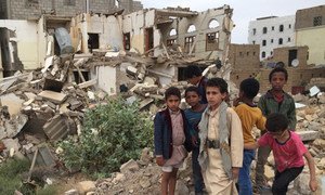 Niños en Saada, Yemen, donde el conflicto armado empeora la situación de pobreza. 