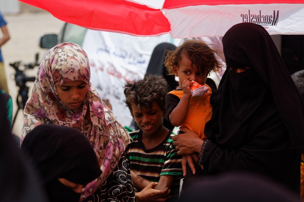 2018年8月16日，野战医疗基金会（Field Medical Foundation/FMF）的一个流动诊所抵达也门亚丁的一个流离失所者中心。 